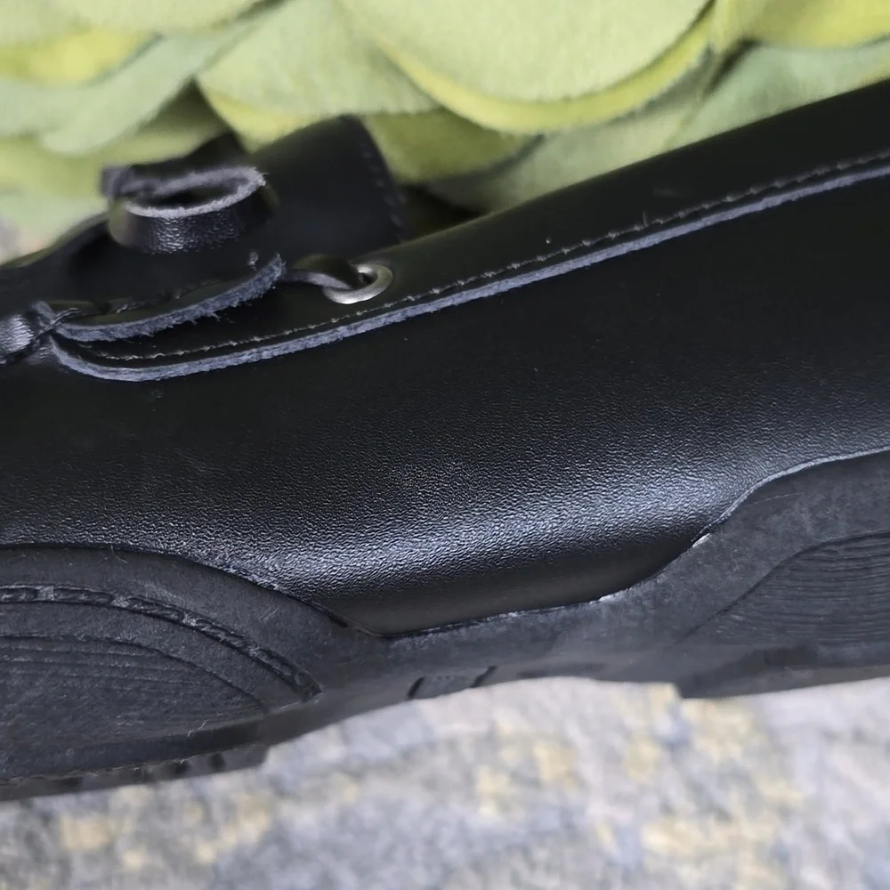 Kenneth Cole Driving Dash Black Leather Kids Shoes Size 6